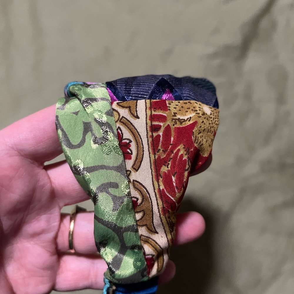 Multicolor Patterned Headband - Picture 3 of 8